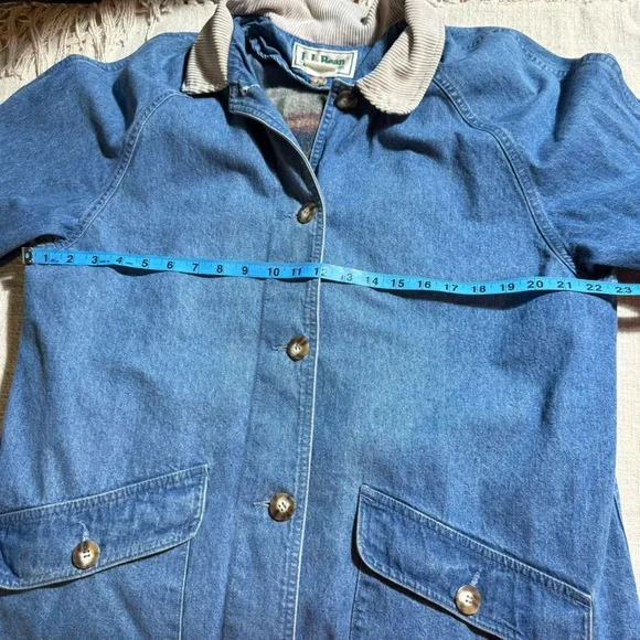 Vintage L.L. Bean Denim Barn Coat with Blanket Lining - Picture 12 of 14